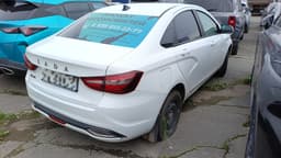 Lada Vesta седан - 3