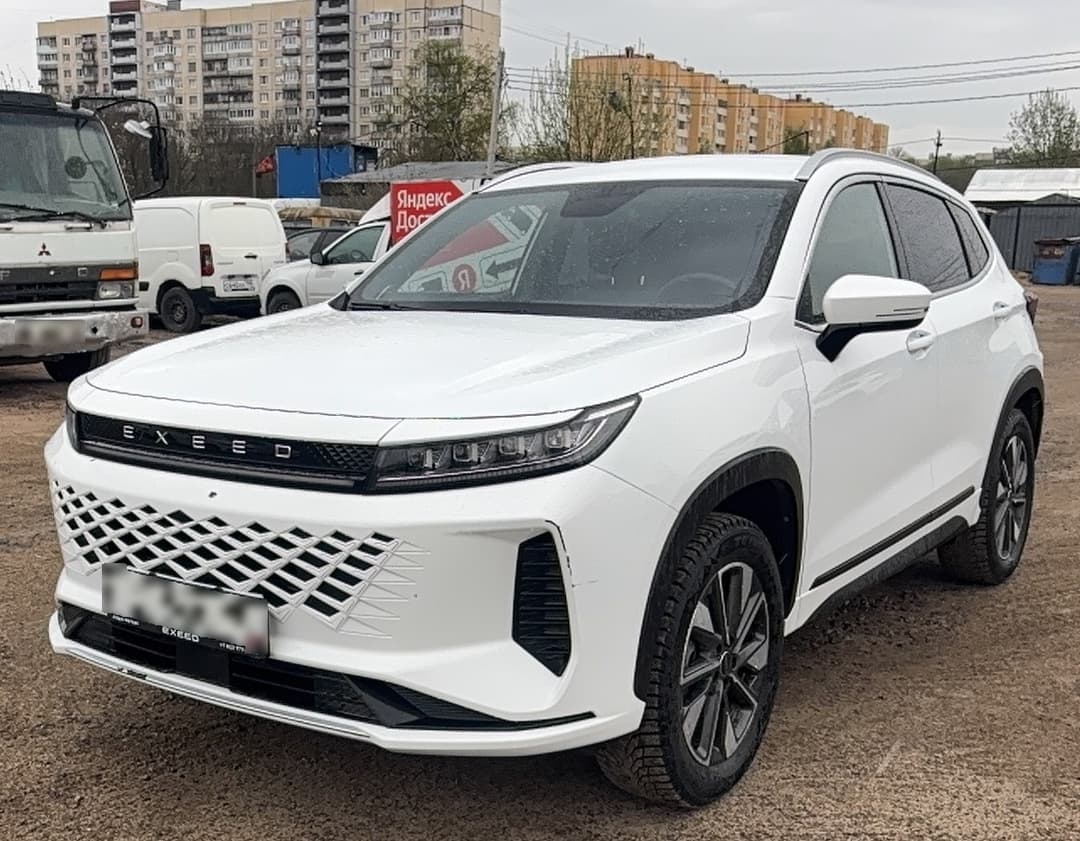 Exeed LX - 1