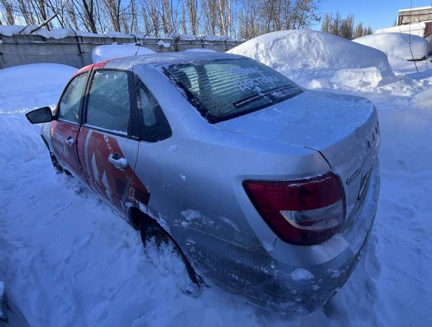 Lada Granta седан - 4