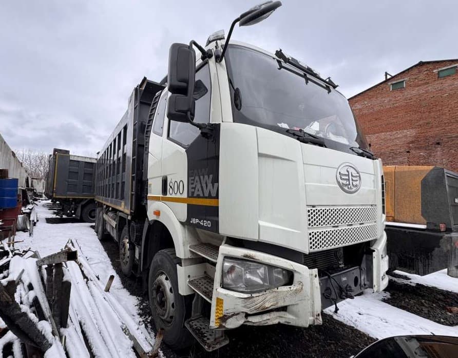 FAW J6 8x4 Самосвал - 2