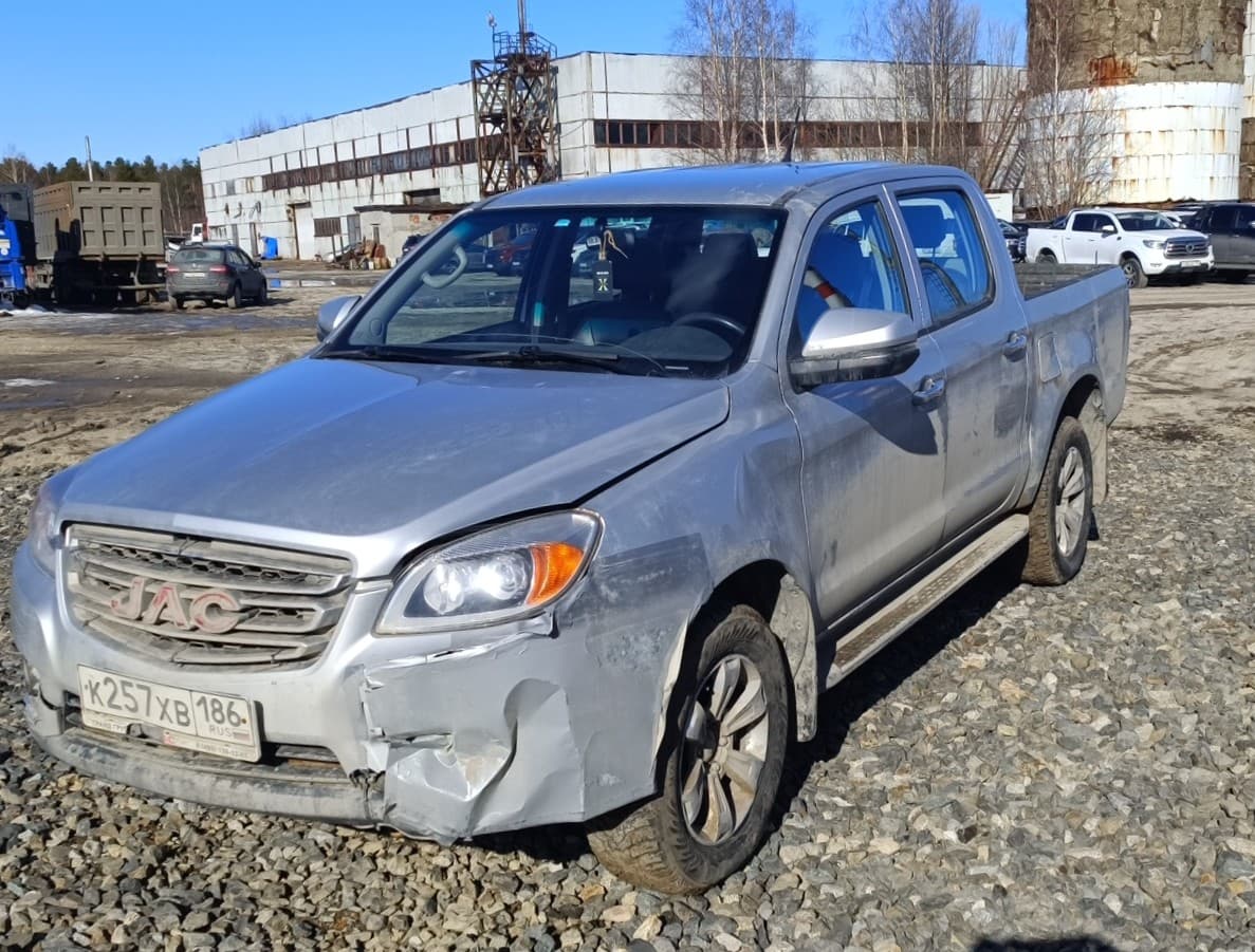 Jac T6 - 1