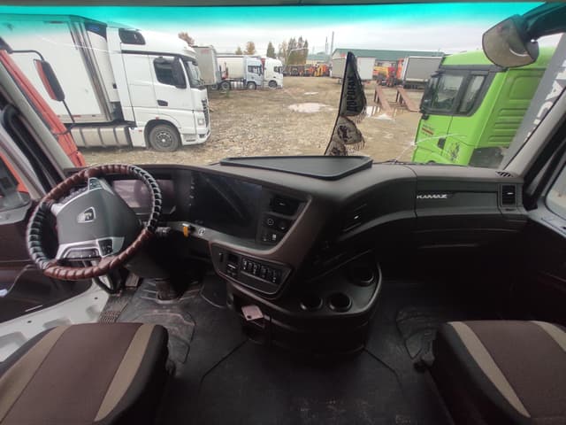Камаз 54901 4x2 Седельный тягач - 5