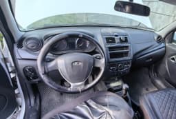 Lada Granta седан - 5
