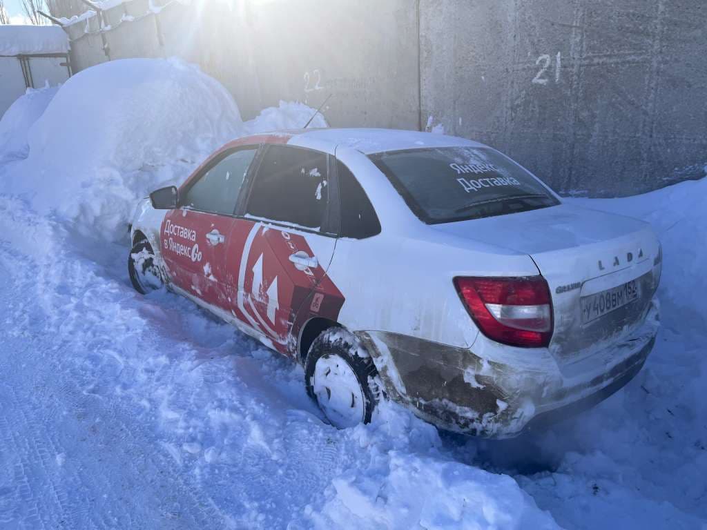 Lada Granta седан - 4