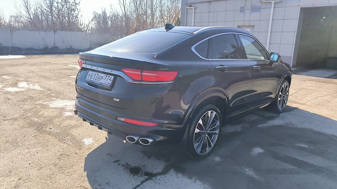 Geely Tugella - 3