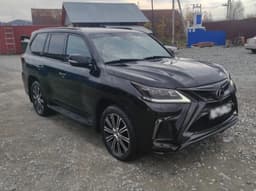 Lexus LX 450d - 2