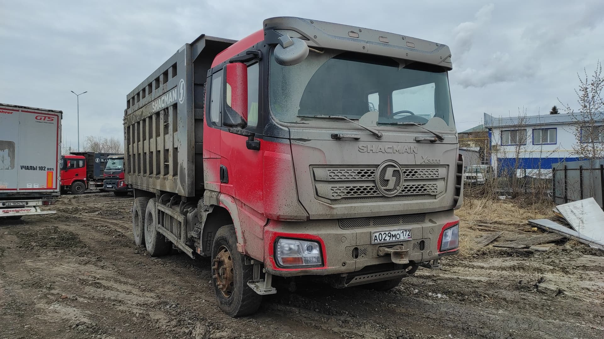Shacman (Shaanxi) SX* 6x4 Самосвал - 2