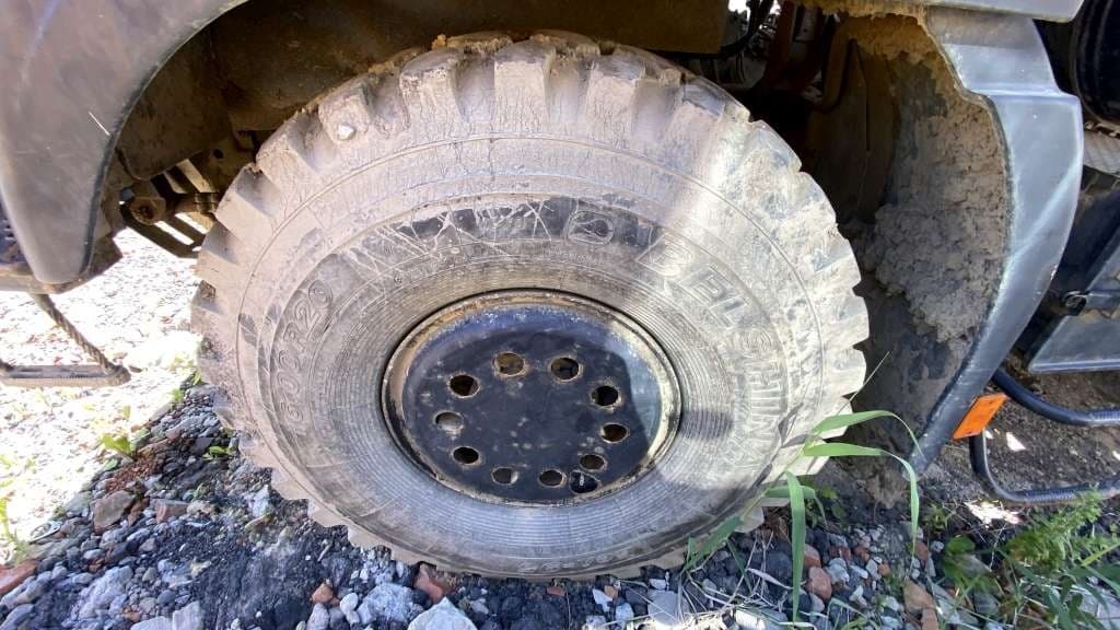 Завод Спецмаш SM02* на шасси Ural 6370 6x6 Самосвал - 9