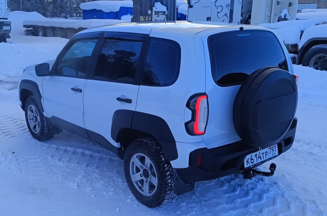 Lada Niva Travel - 4