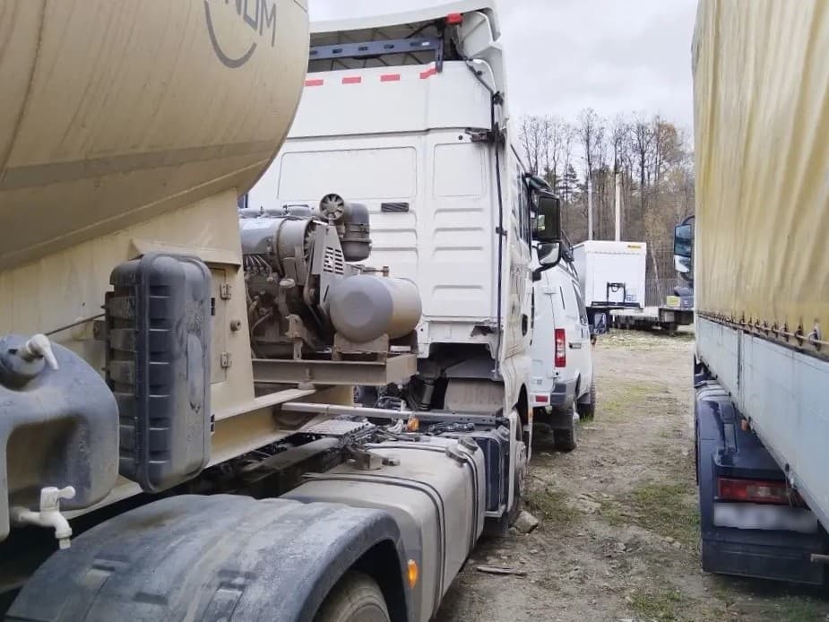 Sitrak C7H 4x2 Седельный тягач - 3