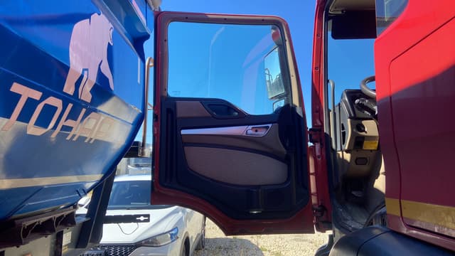 Howo T5G 6x4 Самосвал - 8