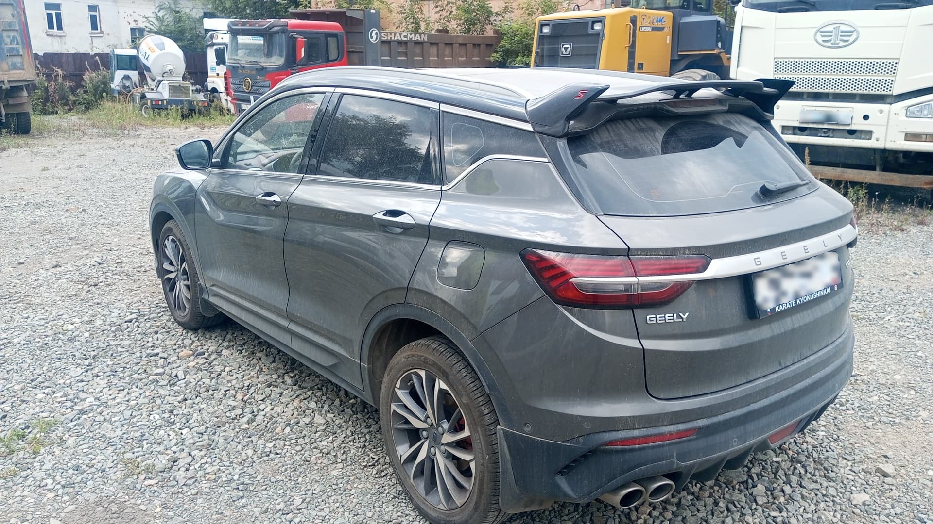 Geely Coolray - 4