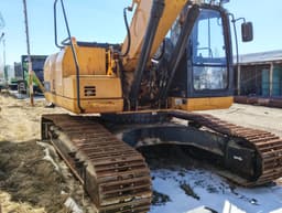 Liugong CLG922 Экскаватор - 2