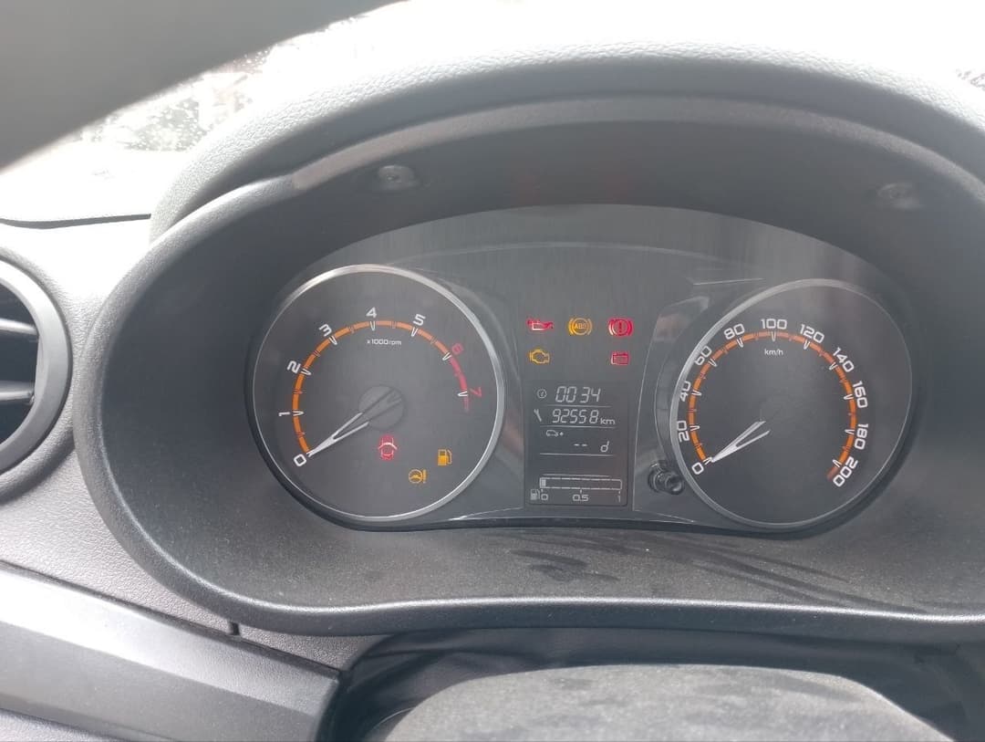 Lada Granta седан - 6
