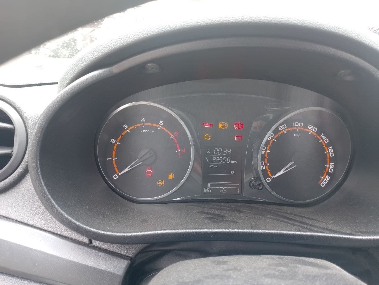 Lada Granta седан - 6