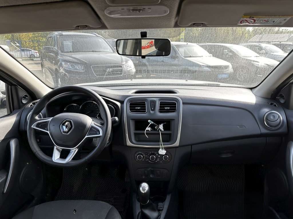 Renault Logan II - 5