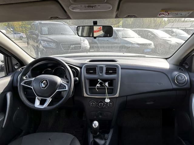 Renault Logan II - 5