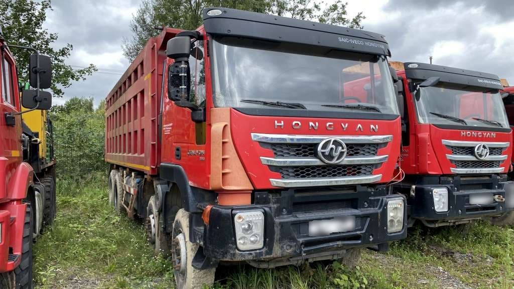 Hongyan CQ3406HV39 8x4 Самосвал - 2