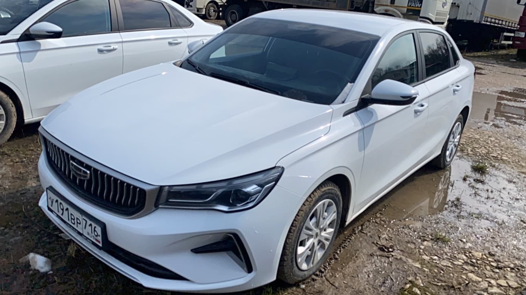 Geely EMGRAND - 1
