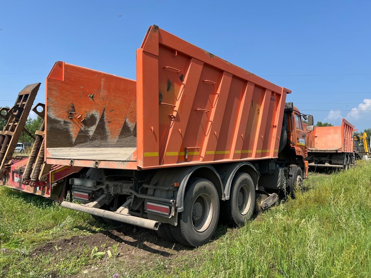 Специальная Техника АДУ* на шасси КамАЗ 6520 6x4 КДМ - 3