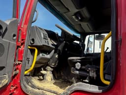 Jac N350 6x4 Самосвал - 6
