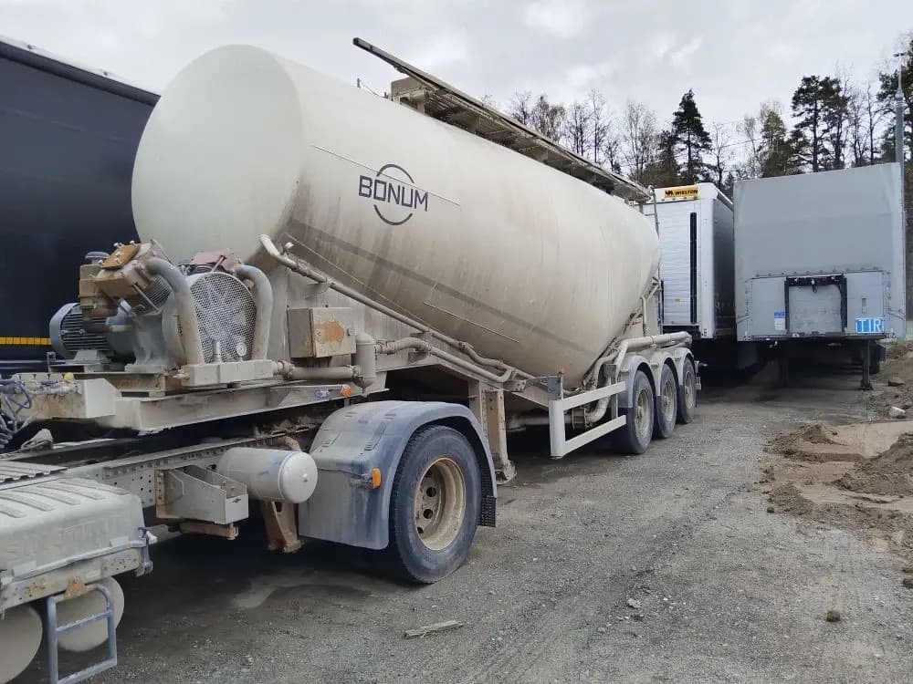 Bonum 914230 Полуприцеп цистерна для сыпучих грузов - 1