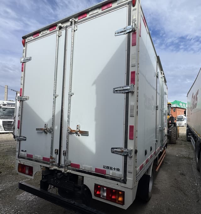 ISUZU ELF 4.5 (EC7) 4x2 Изотермический/рефрижератор - 3