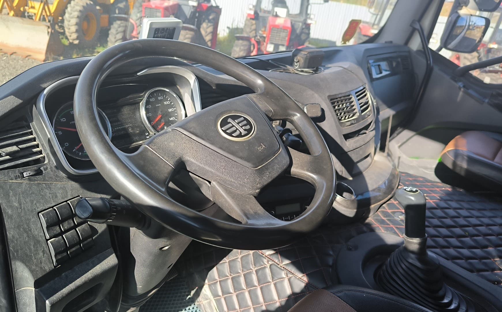 FAW J6* 6x4 Самосвал - 5