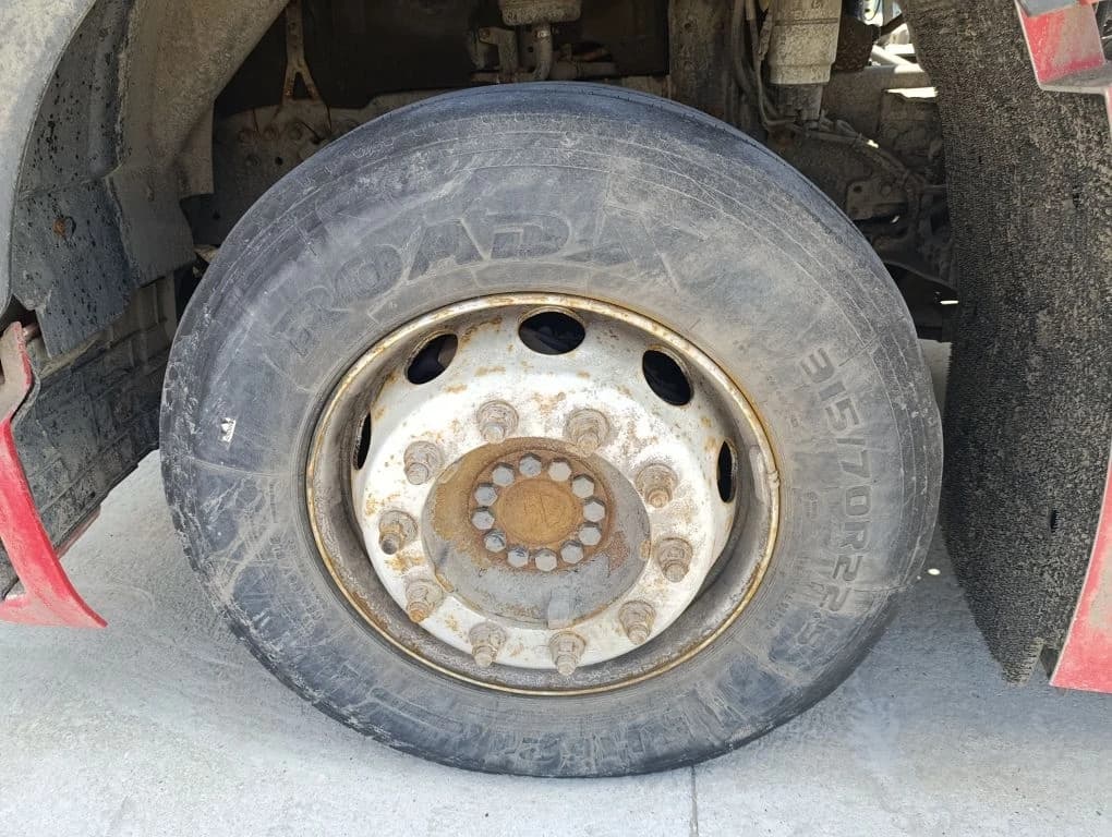 Shacman (Shaanxi) SX* 4x2 Седельный тягач - 9