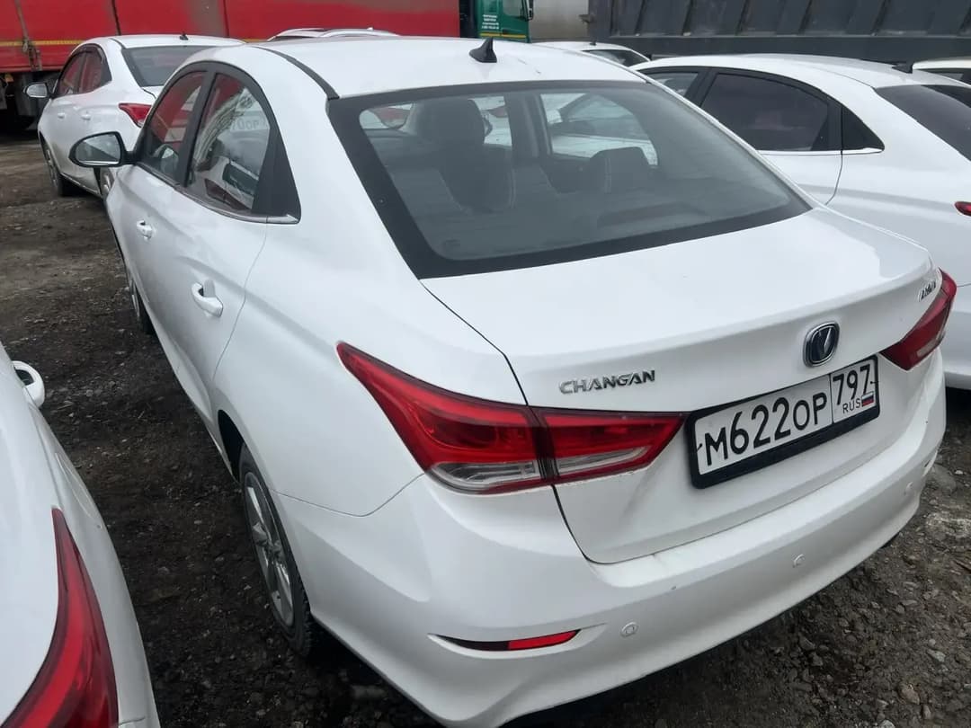 Changan Alsvin - 4