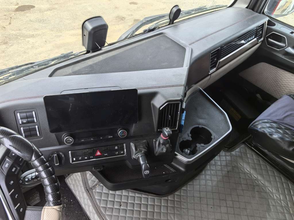 Sitrak C7H 4x2 Седельный тягач - 5