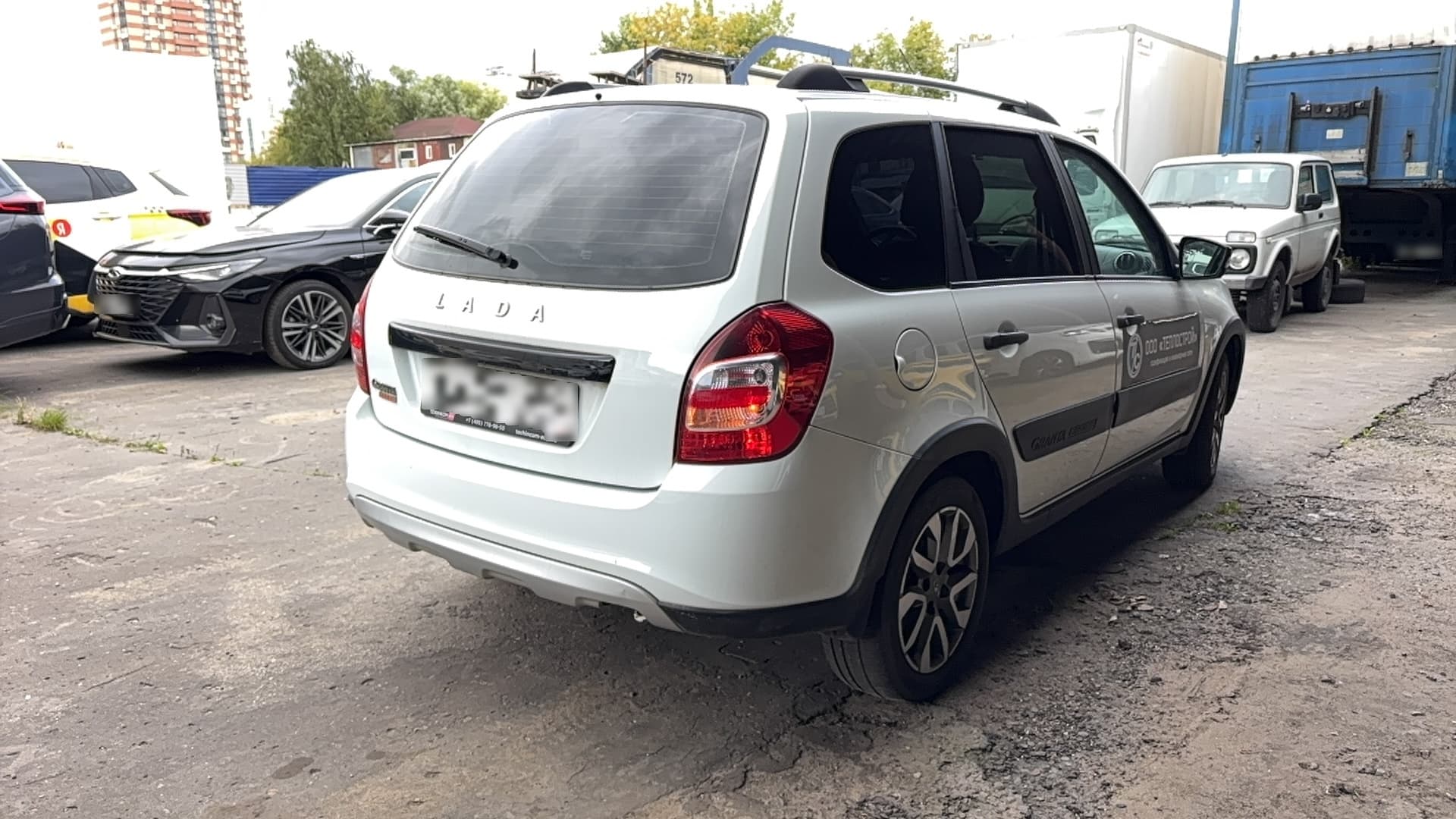 Lada Granta Cross - 3