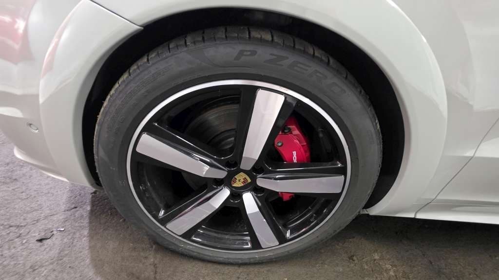 Porsche Cayenne - 10