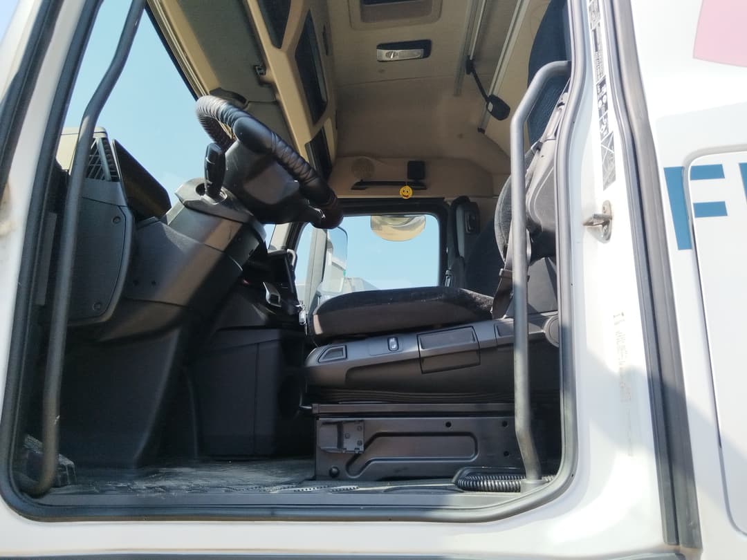 Mercedes-Benz Actros 4x2 Седельный тягач - 5