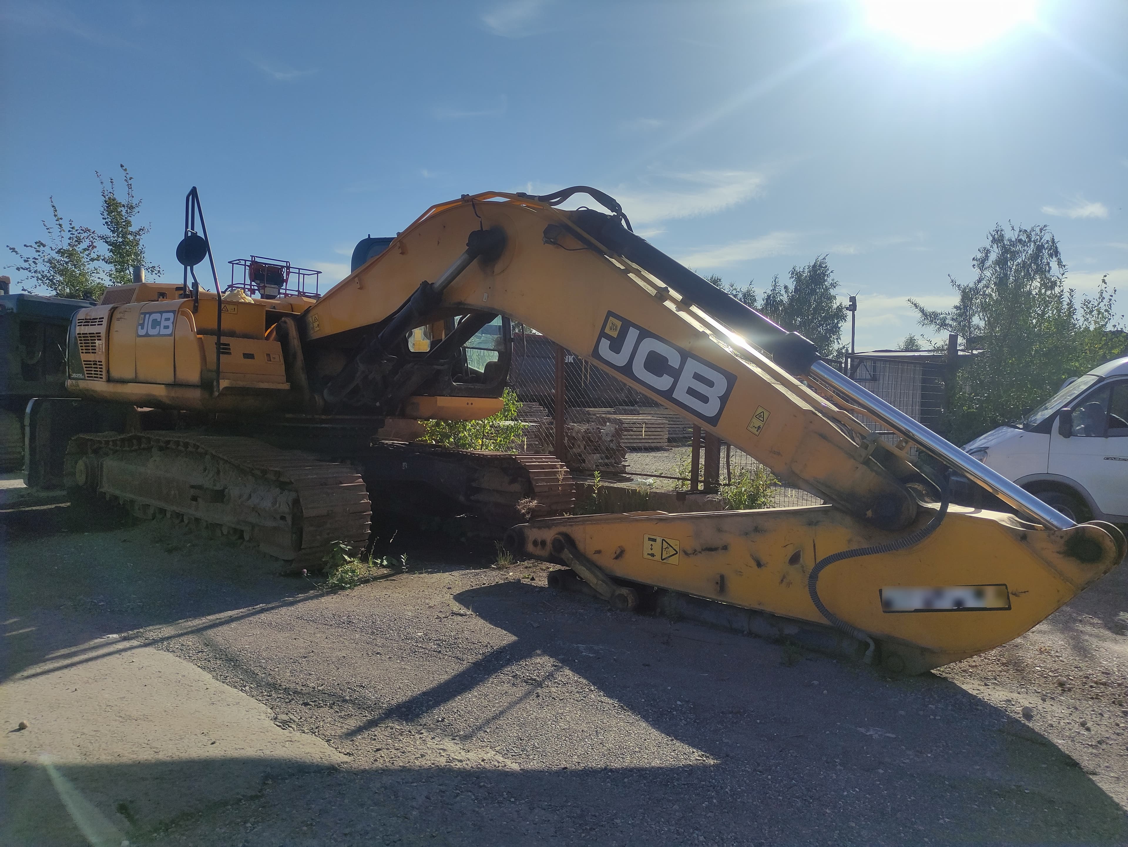 JCB JS 305 Экскаватор - 2
