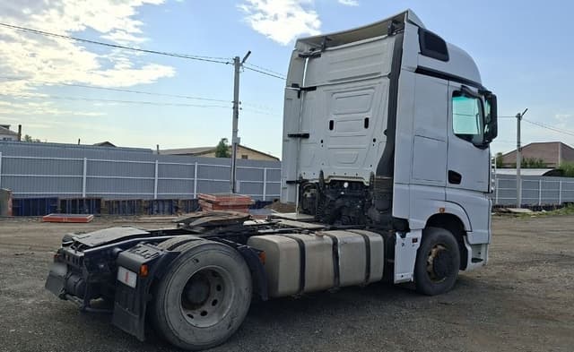 Камаз 54901 4x2 Седельный тягач - 3