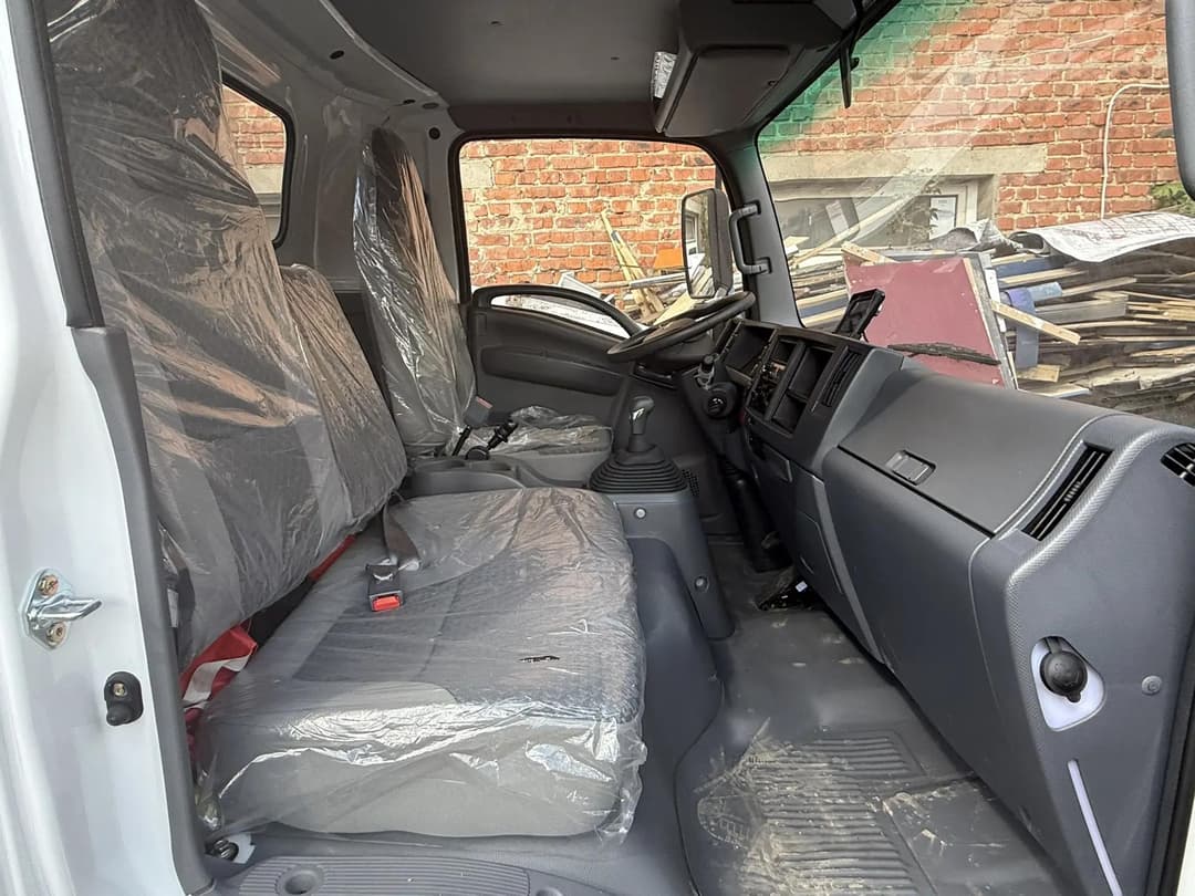 ISUZU ELF 6.0 4x2 Автовышка - 3