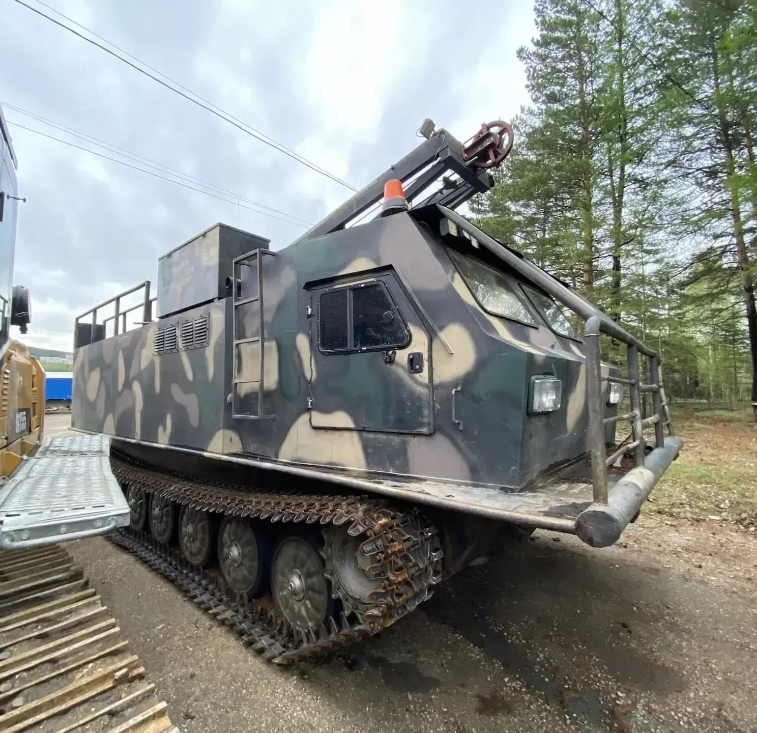 Тгм ТГМ* Снегоболотоход с буровой установкой - 2