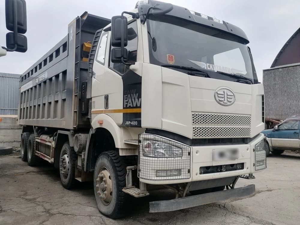 FAW J6 8x4 Самосвал - 2
