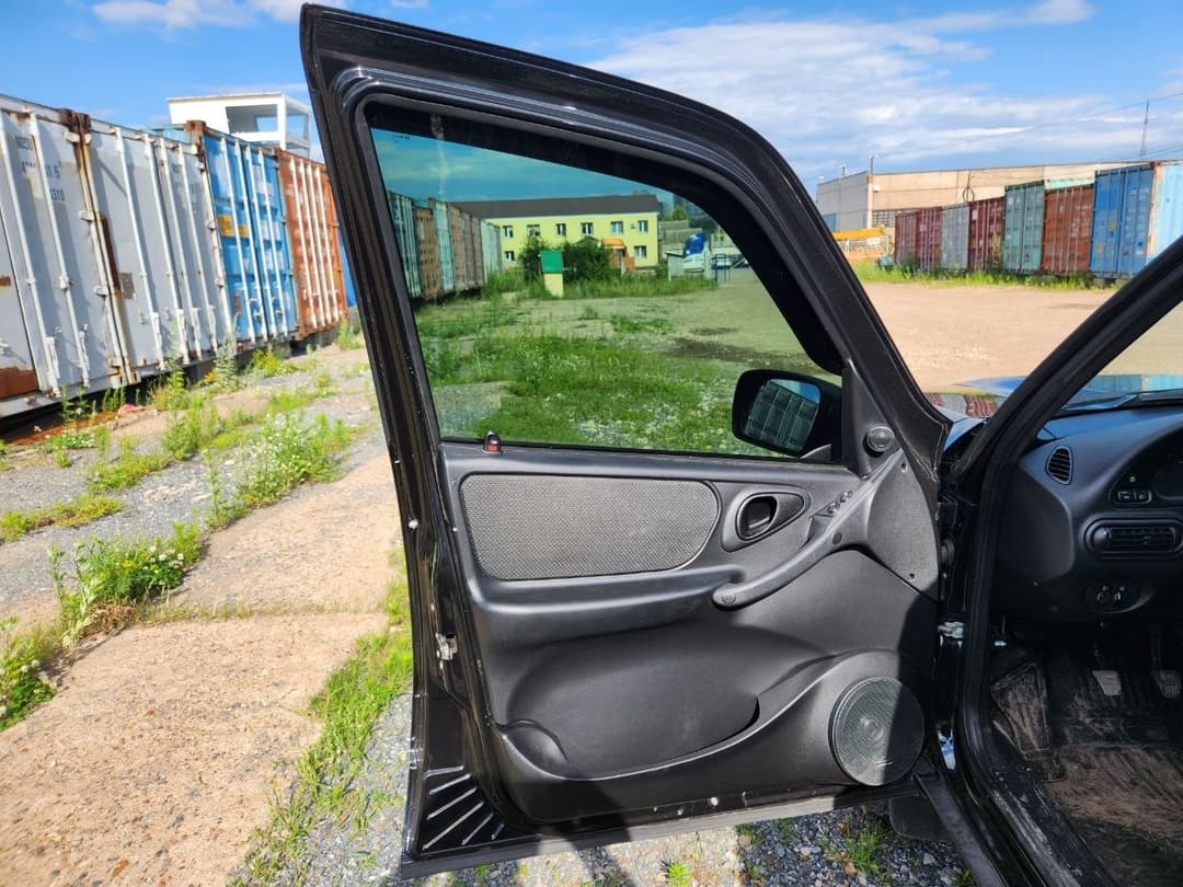 Lada Niva Travel - 8