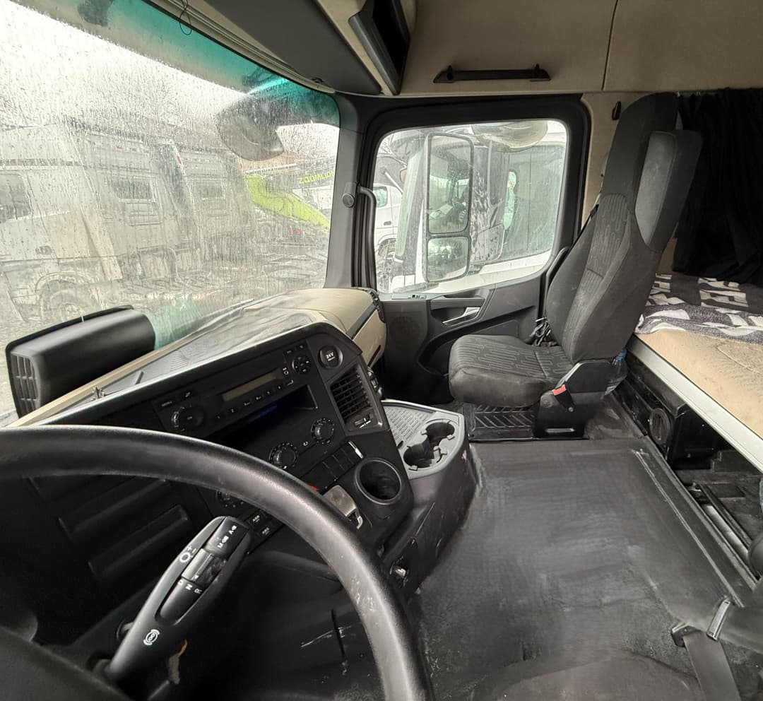 Mercedes-Benz Actros 6x4 Седельный тягач - 7