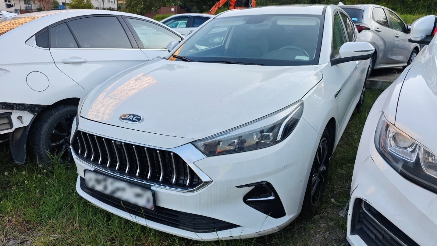 Jac J7 - 1