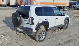 Lada Niva Travel - 3