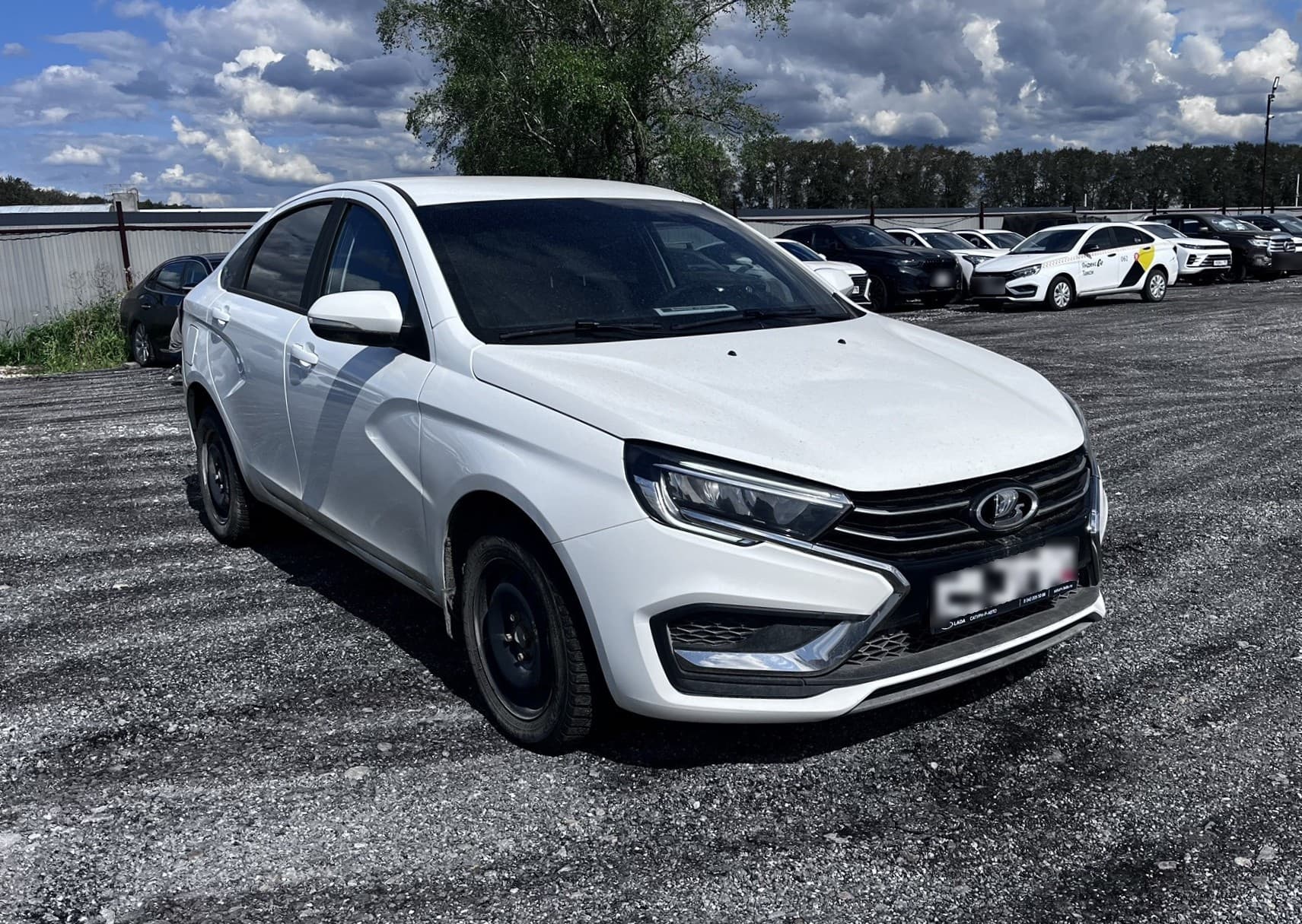 Lada Vesta седан - 2