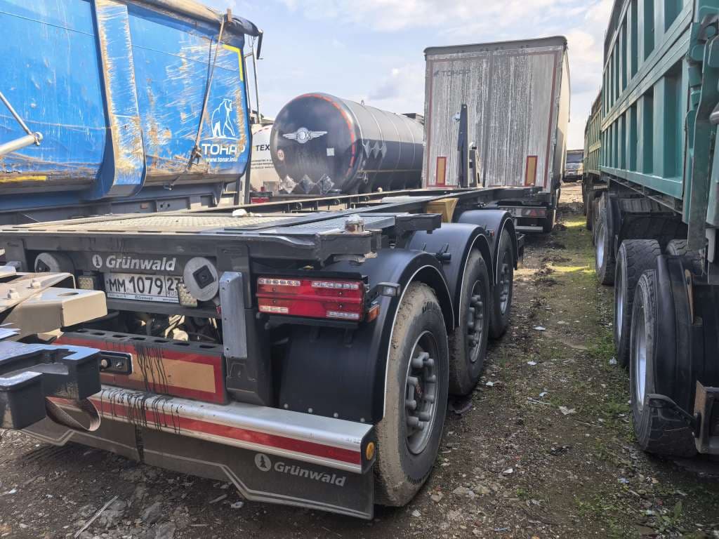 Grunwald 9453 Полуприцеп контейнеровоз 3 оси - 3