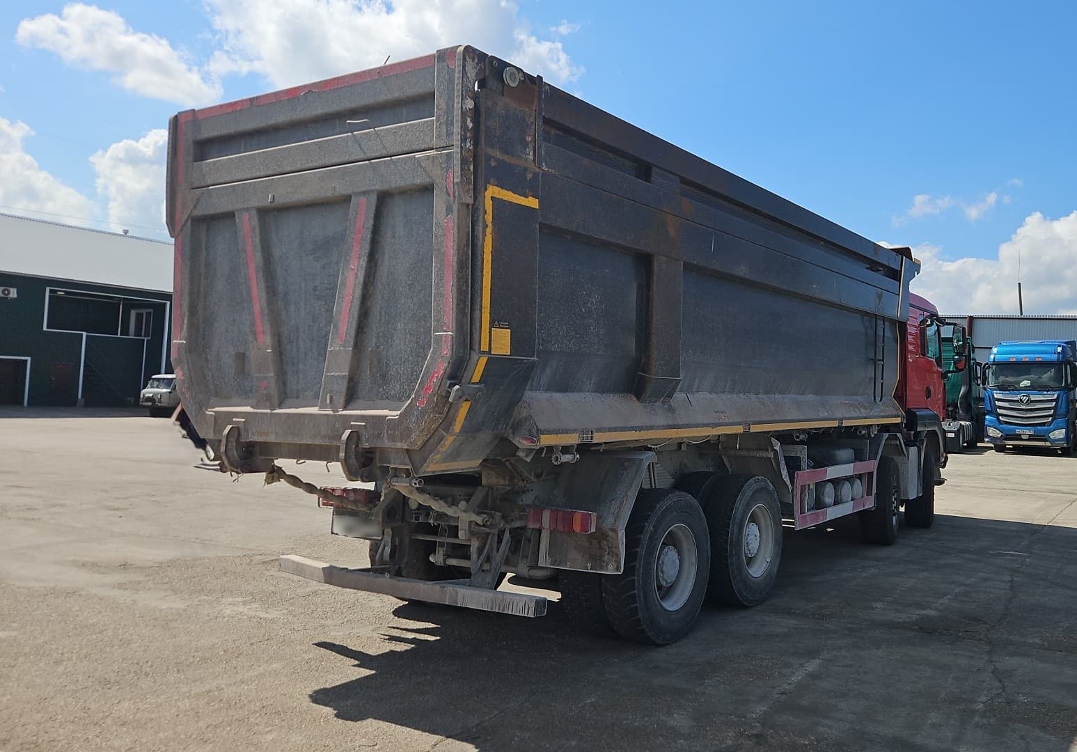 Howo T5G 8x4 Самосвал - 3