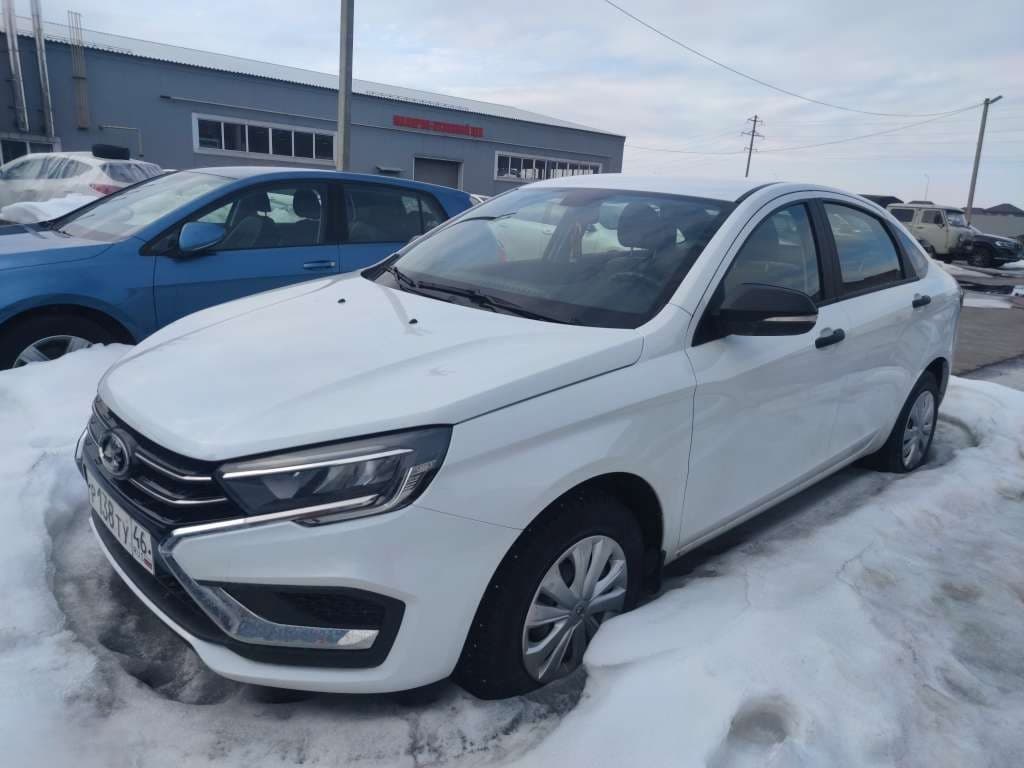 Lada Vesta седан - 1