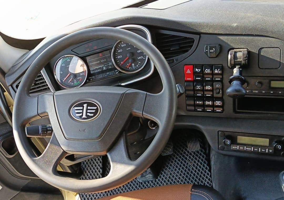 FAW J6* 6x6 Самосвал - 4