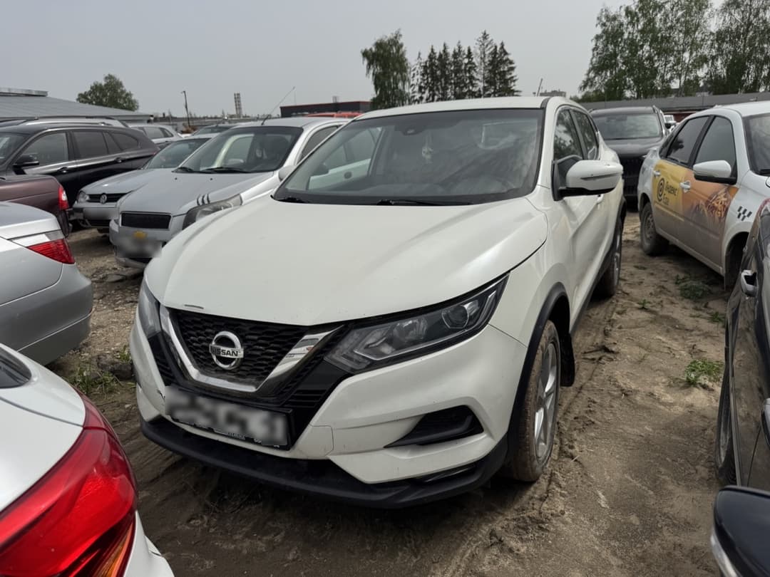 Nissan Qashqai - 1