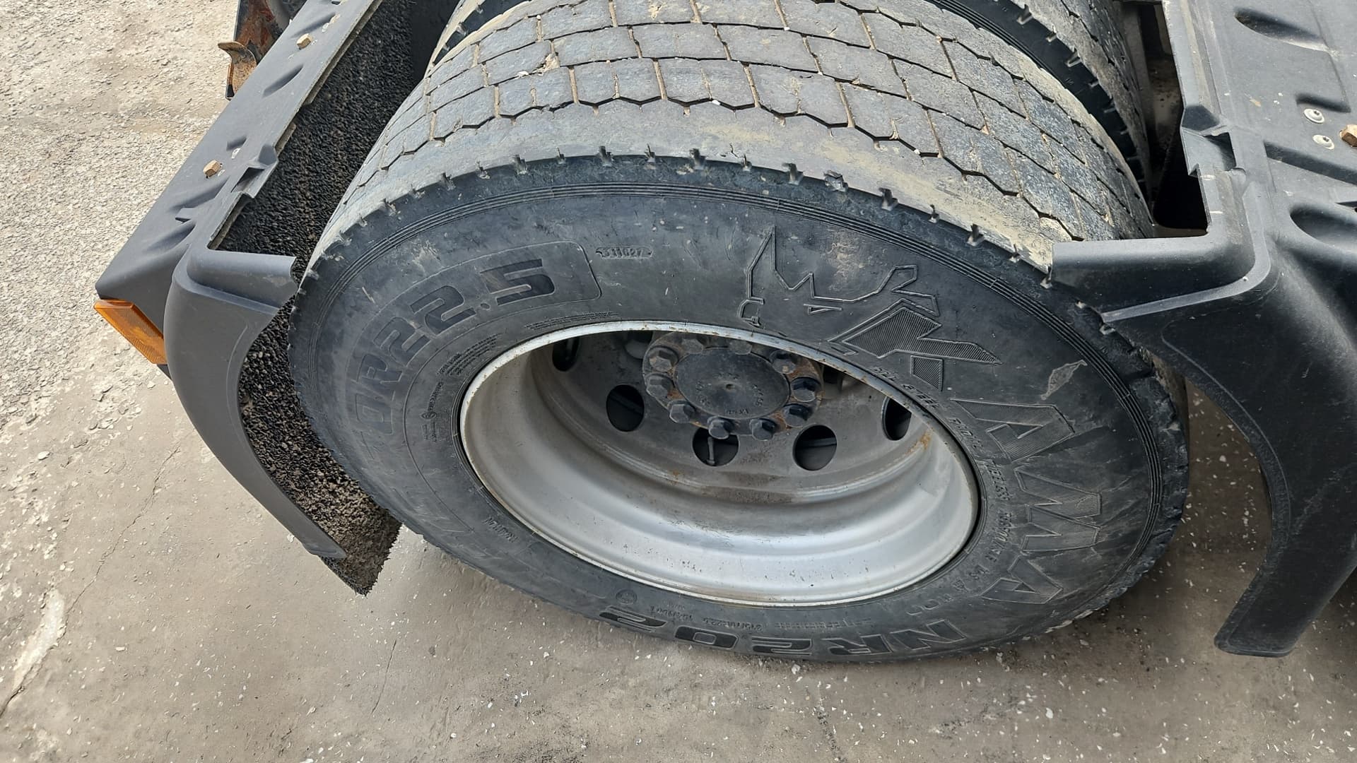 Камаз 54901 4x2 Седельный тягач - 8